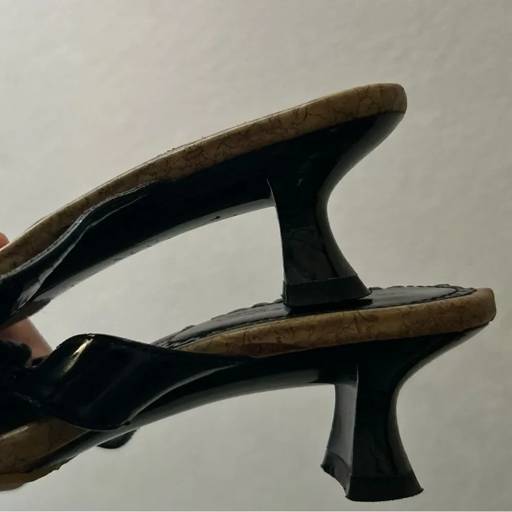 Thalia sodi black sandals